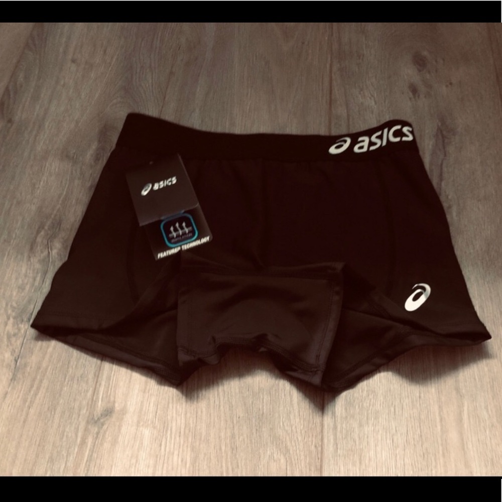 ASICS Fitness pro style shorts